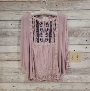 Knox Rose small shirt